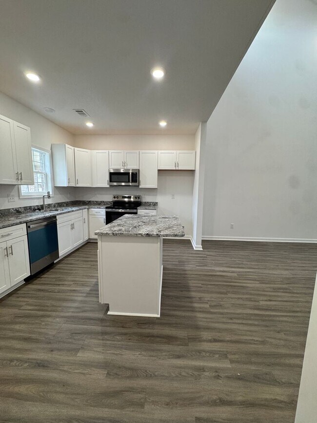 Building Photo - 3017 Olivia Ct