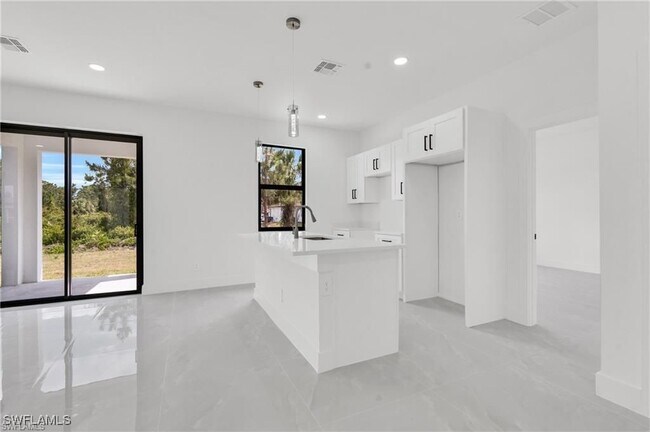 Building Photo - 3315 67th St W