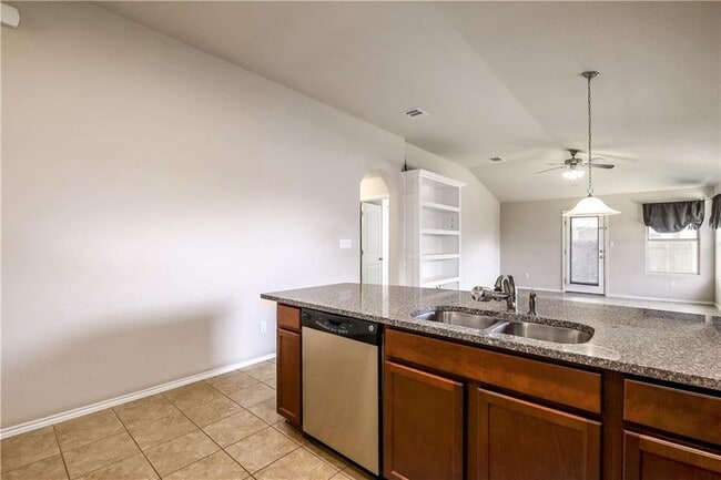 Building Photo - 18736 Mangan Way