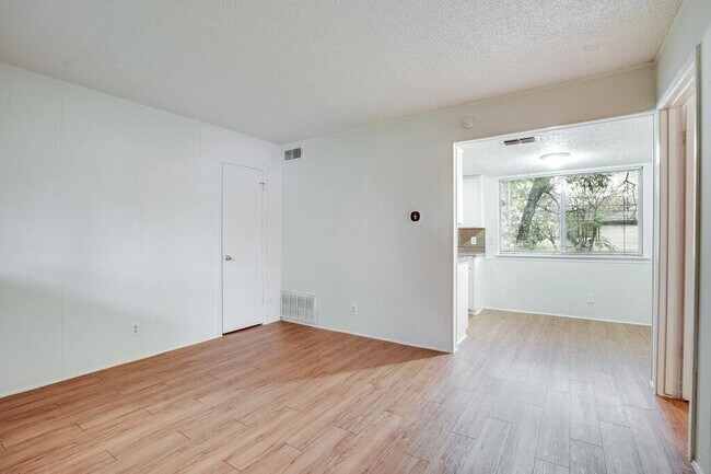 Building Photo - 3707 Tom Green St