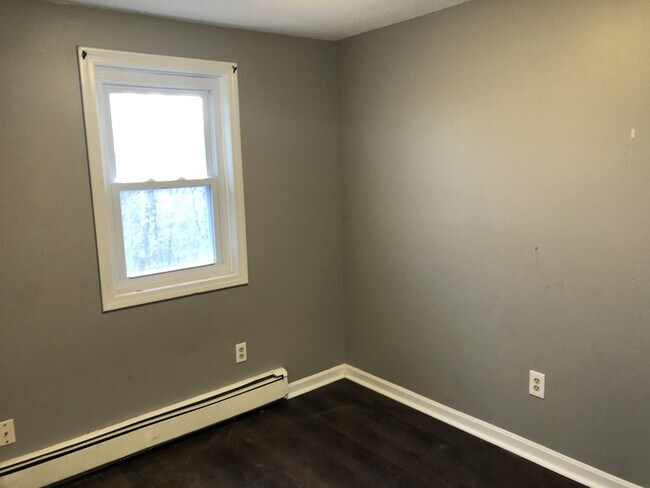 Building Photo - 110 Winthrop St