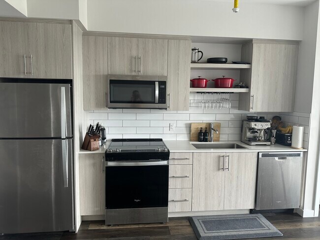 Building Photo - 3210 N University Dr