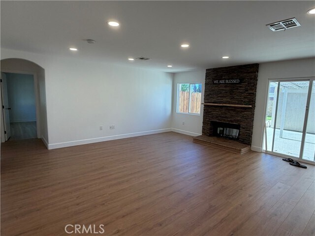 Building Photo - 7099 Fallbrook Ave