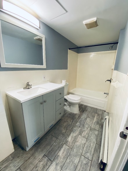 Building Photo - 300 Townsend St