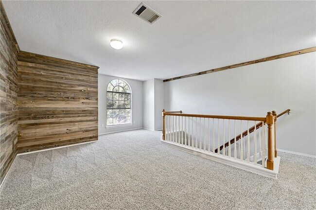 Building Photo - 1311 Tetbury Ln