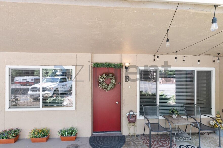 Building Photo - 1168 Herbert Ave