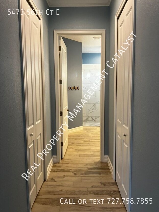 Building Photo - 5473 56th Ct E