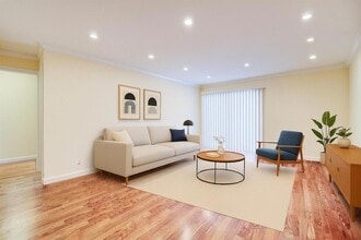Building Photo - 4000 N Hills Dr
