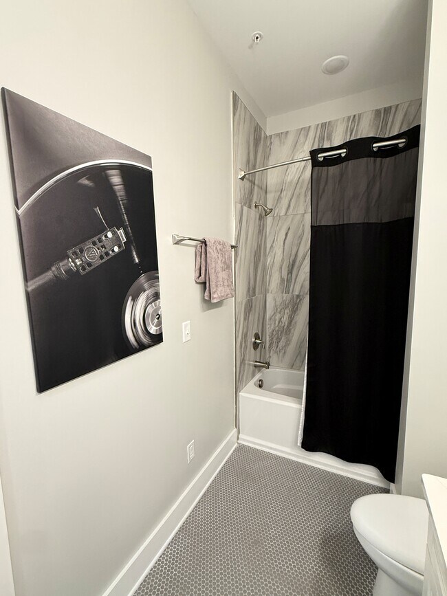 Building Photo - 4810 Gallatin Pike