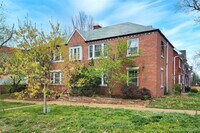 Building Photo - 6601 Alamo Ave