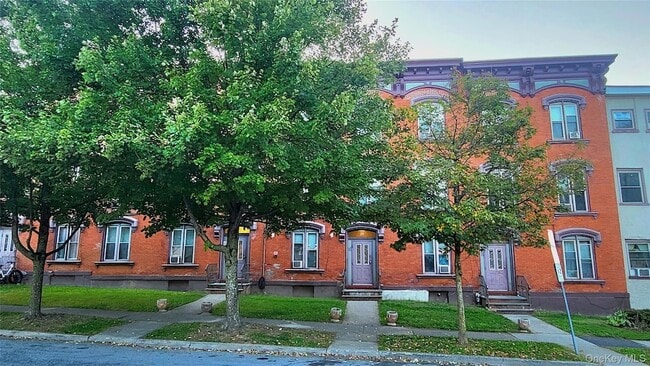 Building Photo - 65 S Hamilton St