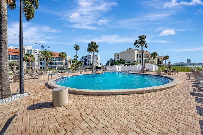 Building Photo - 851 Bayway Blvd