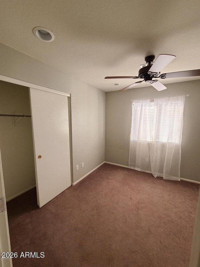 Building Photo - 2324 E Browning Pl