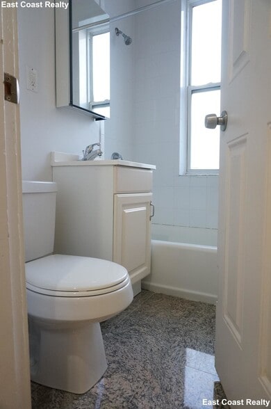 Building Photo - 1846 Commonwealth Ave