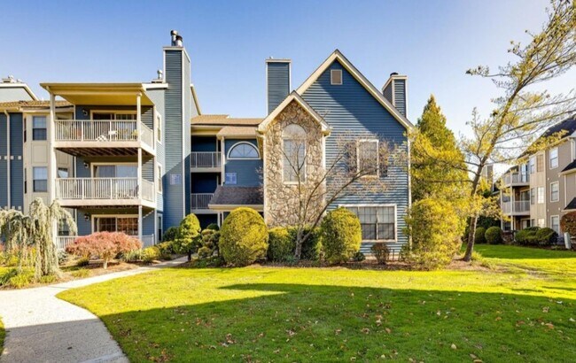 Building Photo - 117 Longfield Ct