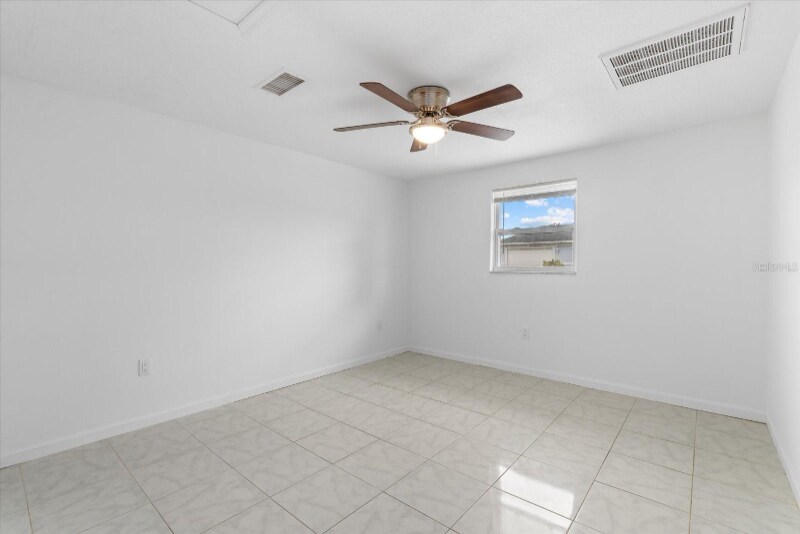 Building Photo - 200 San Lorenzo Ave