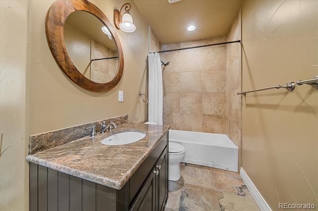 Building Photo - 6265 Diamond Ridge Pkwy