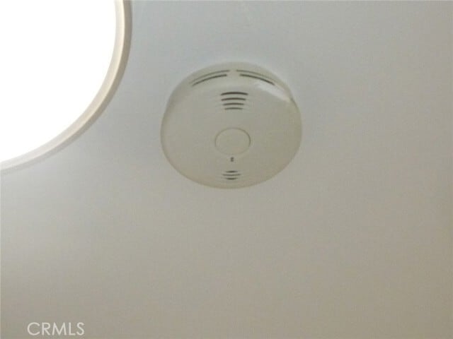 Building Photo - 15709 Brighton Ave