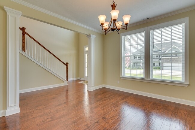 Building Photo - 5458 Everlook Cir