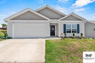Building Photo - 168 Glenshire Dr