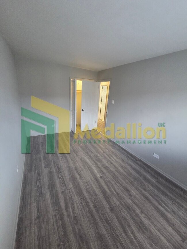 Building Photo - Updated 5-Bedroom Home with Finished Basement and Fenced Yard