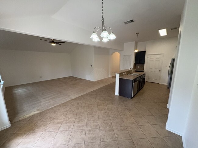 Building Photo - 6212 Blayney Dr