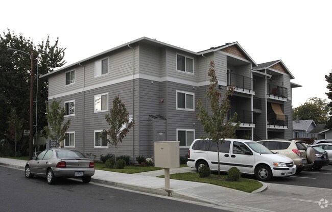 Rhine St Apartments - Rhine St Apts  RH-7865