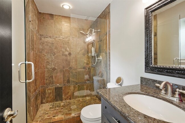 Building Photo - 10710 Overbrook Ln
