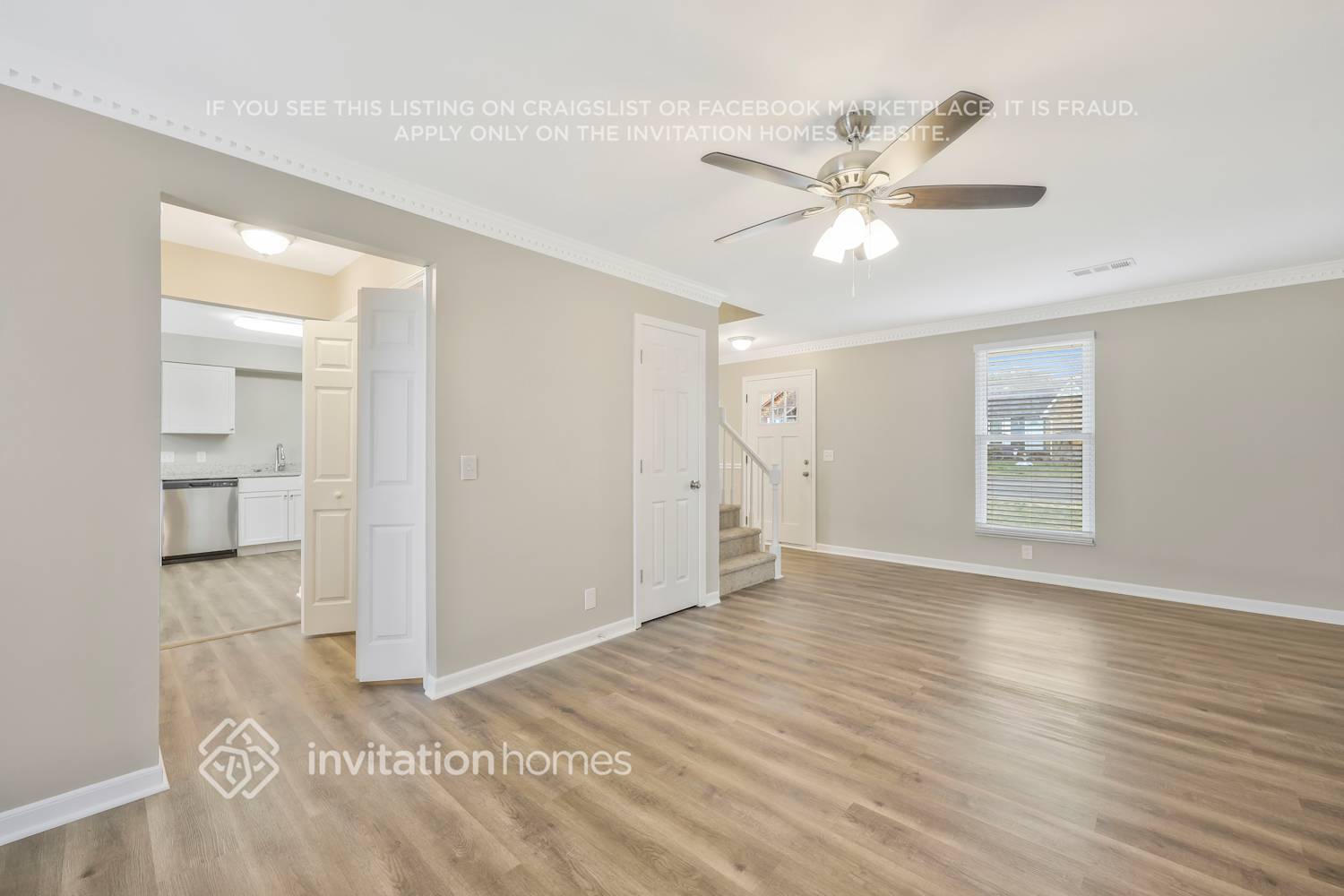 Building Photo - 1004 Carriage Way Ct