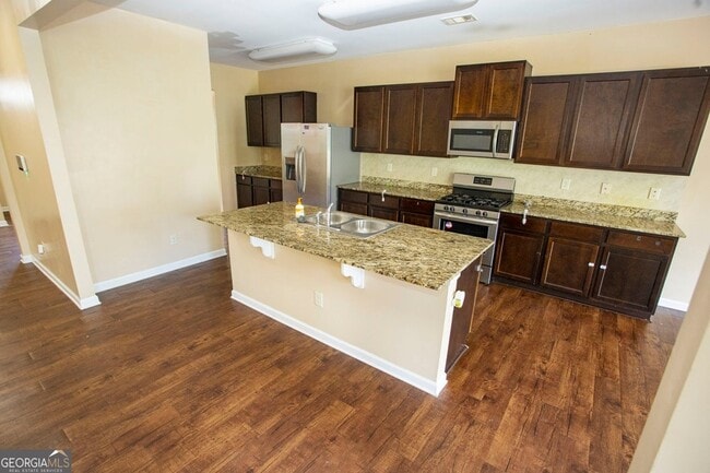 Building Photo - 141 Westin Way