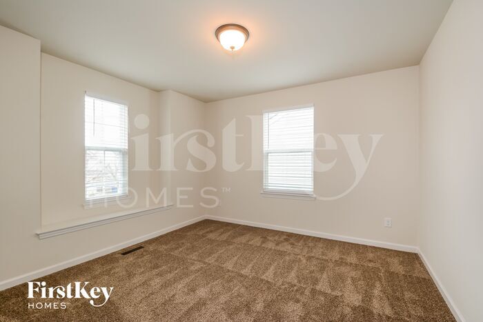 Building Photo - 104 Shire Dr