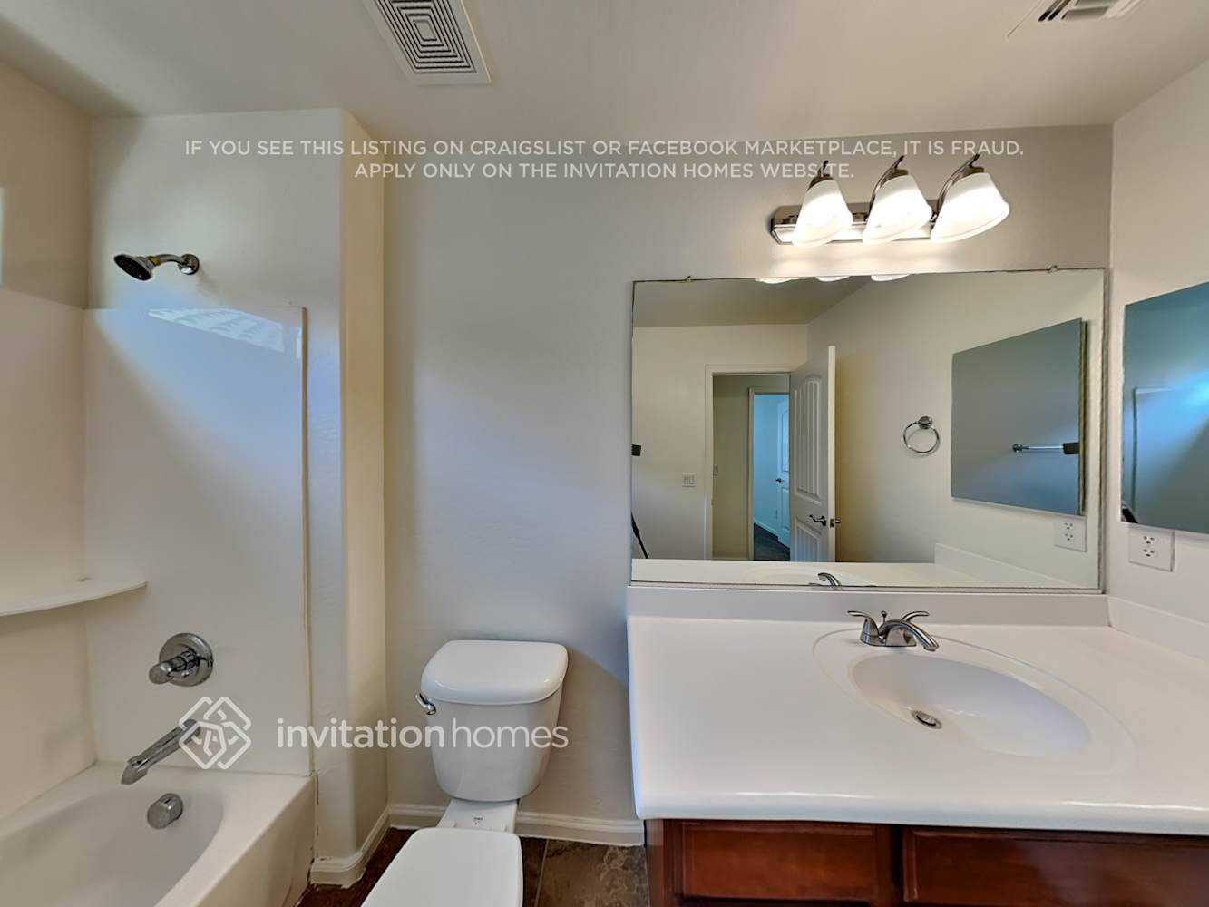 Building Photo - 3365 E Constitution Dr