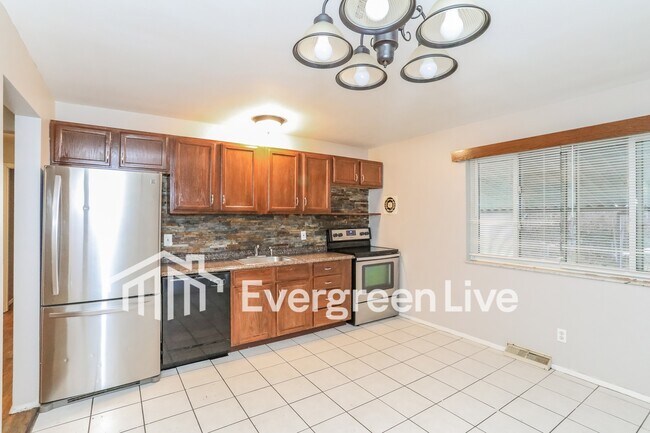 Building Photo - 2787 Pickmeier Ln