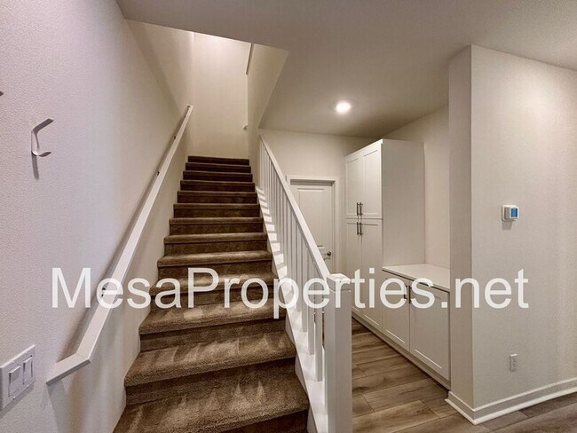 Building Photo - 3550 E Pollock St