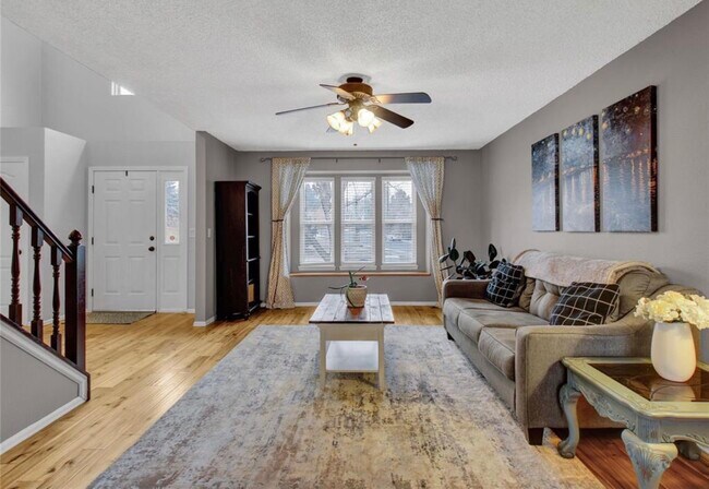 Building Photo - 7650 Conifer Dr