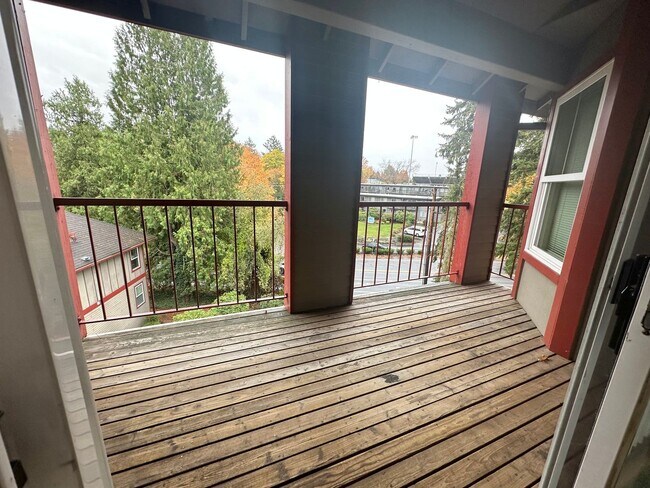 Building Photo - 2 Bedroom Hillsdale Commons Apartment!