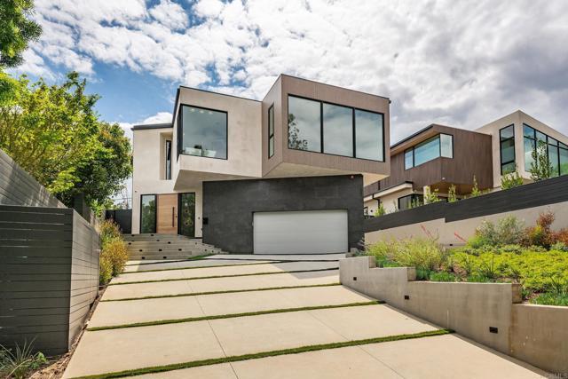 Building Photo - 1030 Centinela Ave