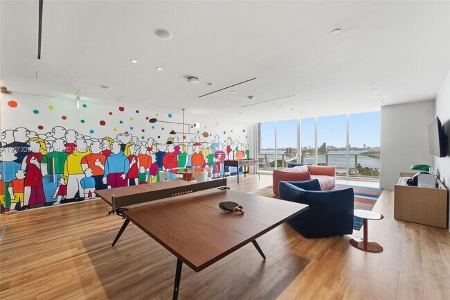 Building Photo - 1400 Biscayne Blvd