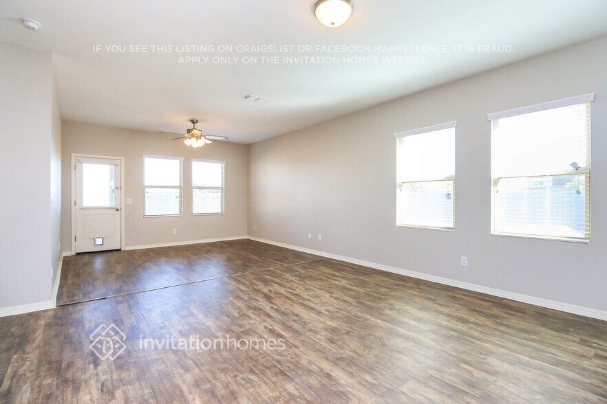 Building Photo - 36816 W Oliveto Ave