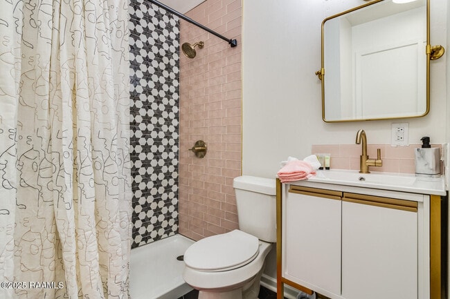 Building Photo - 314 Harrell Dr