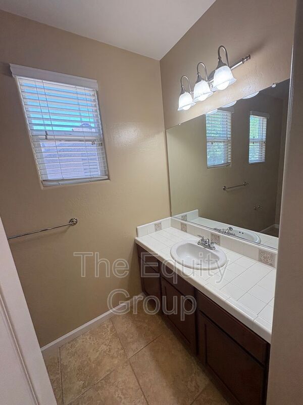 Building Photo - 5115 W Pianosa Ave