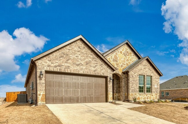 Building Photo - GORGEOUS 4 BEDROOM HOME LOCATED IN ANNA, TEXAS!