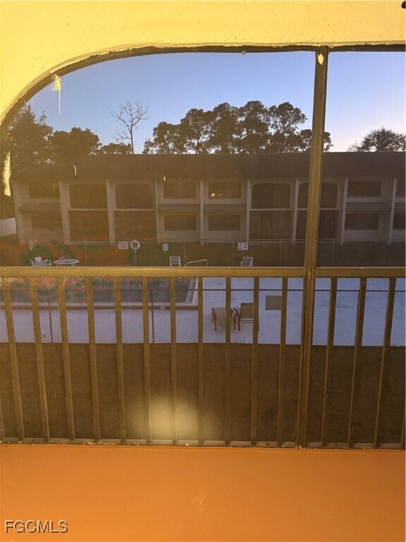 Building Photo - 608 Gerald Ave