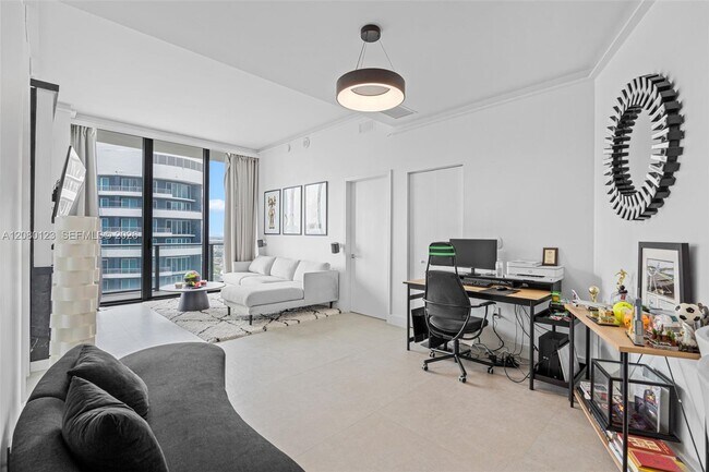 Building Photo - 1300 S Miami Ave