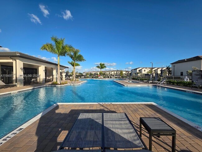 Building Photo - 23337 SW 128th Ave