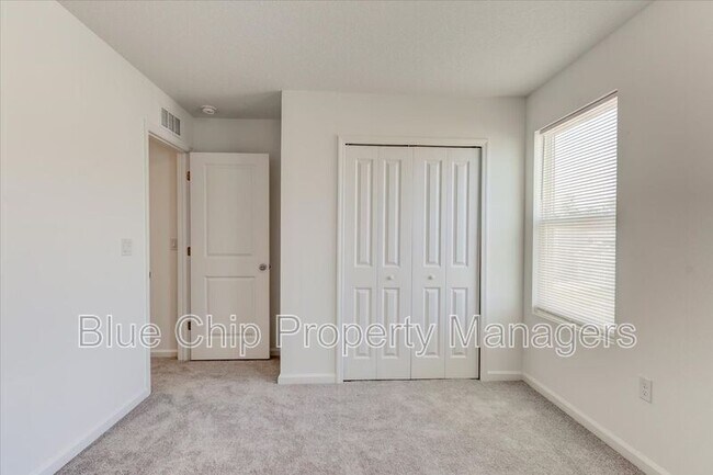 Building Photo - 1212 Belle Isle Ln