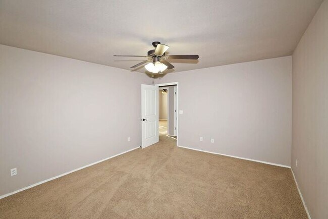 Building Photo - 8300 Irvington Ct