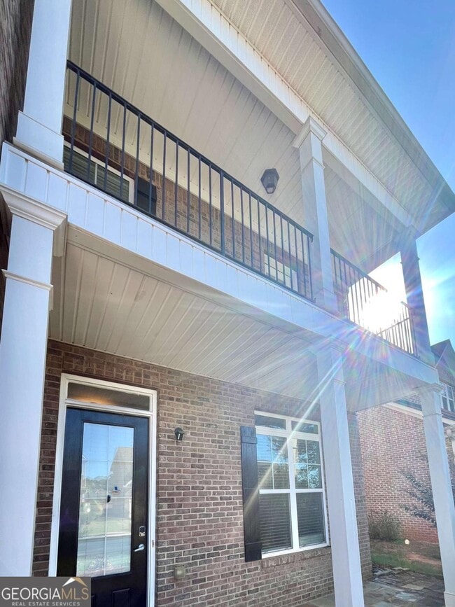 Building Photo - 440 Highgate Dr