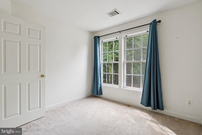 Building Photo - 4322 Thomas Brigade Ln