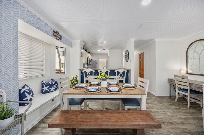 Building Photo - All Inclusive Seasonal Rental Available Oc...